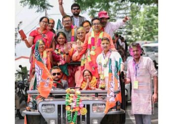 गोपेश्वर उपचुनाव में 1083 वोटों से पुष्पा पासवान की जीत के बाद भाजपा परिवार में खुशी की लहर