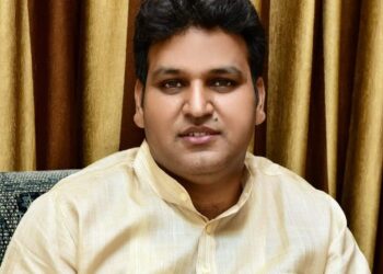 पुजार गांव की विभूतियों का विधायक ने किया सम्मान