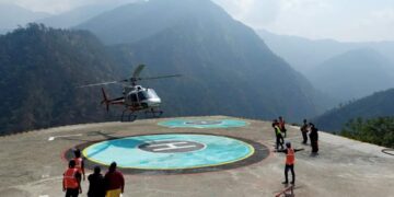 केदारघाटी में मौसम खराब, हेली सेवाएं नहीं भर पा रही उड़ान,छह हेली सेवाओं ने समेटा अपना बोरिया बिस्तर