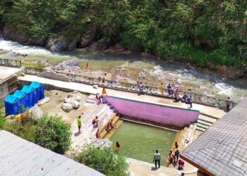 आपदा के नौ साल पूरे होने पर भी केदारनाथ यात्रा के मुख्य पड़ाव गौरीकुंड में नही बन पाया गर्मकुंड