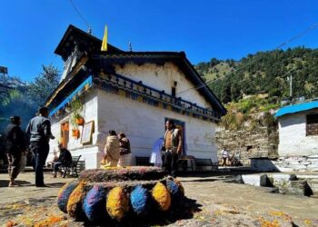 शिव-पार्वती विवाह स्थली त्रियुगीनारायण मंदिर में वामन द्वादशी मेले को लेकर मेला समिति तैयारियां में जुटा