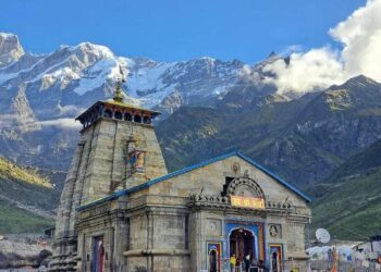 मौसम अलर्ट पर रोकी गई केदारनाथ यात्रा आज सुबह हुई सुचारू,8280 यात्री भेजे गये केदारनाथ