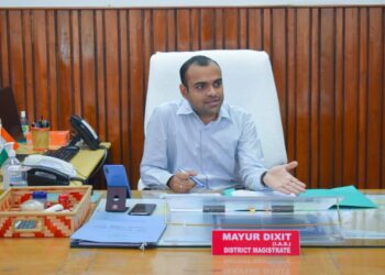 75 गांवों में रात्रि प्रवास करेंगे 75 अफसर