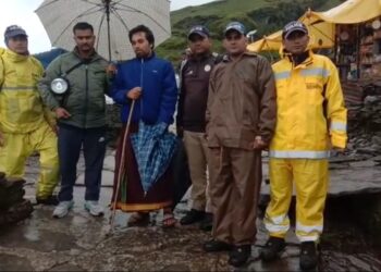 तृतीय केदार तुंगनाथ दर्शन के लिए गये एक श्रद्धालु की मौत एक गम्भीर बीमार,बीमार श्रद्धालु को एसडीआरएफ ने किया रेस्क्यू