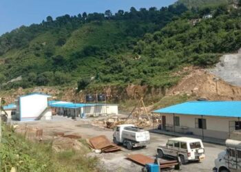 सुमेरपुर स्थित रेलवे की कार्यदायी संस्था मेगा कम्पनी में दो सालों से कार्यरत गम्भीर आरोपी को जम्मू-कश्मीर पुलिस ने किया गिरफ्तार