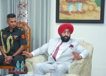 रुद्रप्रयाग जनपद के एक दिवसीय दौरे पर रहे राज्यपाल गुरमीत सिंह