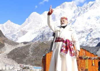 प्रधानमंत्री बनने के बाद 6वीं बार पहुंचे नरेन्द्र मोदी बाबा केदार के धाम,गौरीकुंड से श्री केदारनाथ के लिए रोपवे की रखी आधारशिला