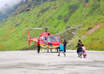 केदारनाथ यात्रा में हेली टिकट के नाम पर यात्रियों के साथ हो रही शातिर ढंग से ठगी