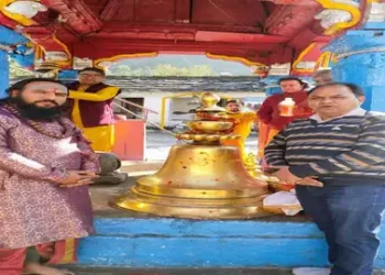 ओंकारेश्वर मंदिर के शीर्ष पर स्थापित हुआ कलश