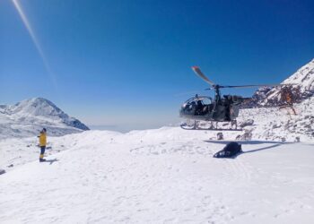 केदारनाथ धाम से दस किमी दूर महापंथ के पास फँसे पर्यटक के शव को 26वें दिन किया गया रेस्क्यू,कड़ी मशक्कत के बाद आज तीसरे रेस्क्यू अभियान में डीडीआरएफ व एसडीआरएफ टीम को मिली सफलता