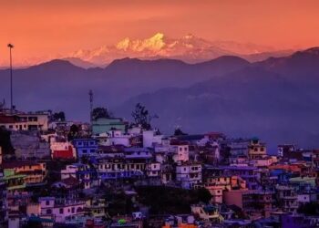 उत्तराखंड के इस गांव से दिखाई देता है हिमालय का घर!
