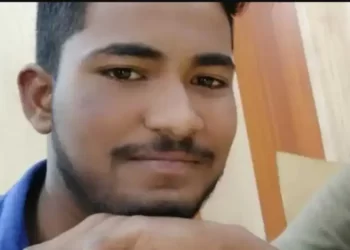 तीन दिन से लापता युवक का शव खाई में मिला, परिजनों में मचा कोहराम