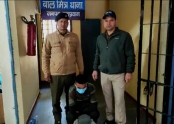 सेना की वर्दी पहनकर झांसा देकर ठगी करने वाले युवक को रुद्रप्रयाग पुलिस ने किया गिरफ्तार