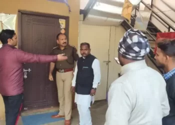 यहां फार्महाउस के कमरे से संदिग्ध परिस्थितियों में मिले महिला और पुरुष के शव, जांच में जुटी पुलिस