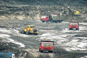 हाईकोर्ट ने नदियों में मशीनों से खनन पर लगाई रोक, सभी जिलाधिकारियों को आदेश जारी