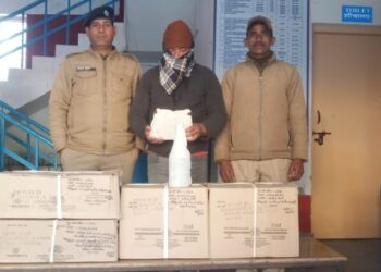 शराब का परिवहन कर रहे व्यक्ति को एसओजी रुद्रप्रयाग ने किया गिरफ्तार