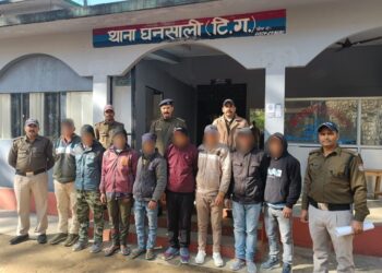 घनसाली के घुत्तु में 8 नेपालियों द्वारा लाठी डंडों से पीटकर एक व्यक्ति की हत्या
