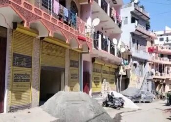 अतिक्रमण हटाने को प्रशासन तैयार, हटेंगे कई अलीशान भवन