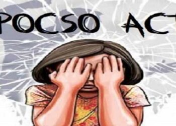 नाबालिक से दुष्कर्म के मामले में दस साल की जेल