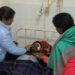 मैक्स हुई हादसे का शिकार, दो लोगों की मौत, तीन अस्पताल में भर्ती