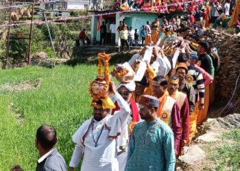 भगवान श्री तुंगेश्वर महादेव मन्दिर फलासी में, 51कलशो के साथ निकाली गई जल कलश यात्रा