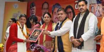 स्व सुषमा स्वराज अवार्डस कार्यक्रम के तहत 30महिलाओं को किया गया सम्मानित