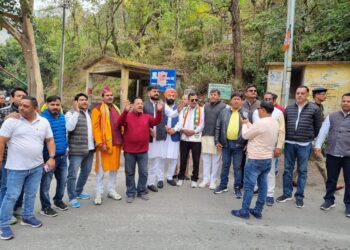 कांग्रेस के गैरसैंण में विरोध प्रदर्शन को फेल करने में भाजपा सरकार नाकाम- सूरज नेगी,जानबूझकर सिमली में बैरियर लगाकर सैकड़ों कार्यकर्ताओं को रोका