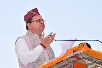 एक साल का कार्यकाल पूरा होने पर सीएम ने गिनाई उपलब्धियां, की कईं घोषणाएं