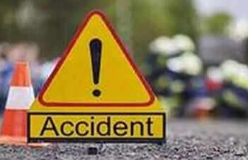 दुःखद!! यहां खाई में गिरी कार एक की मौके पर ही मौत,4 लोग घायल !