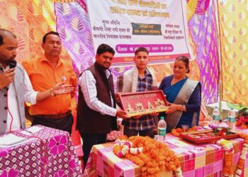 तल्लानागपुर सम्मान समारोह मे 20 से अधिक उत्कृष्ट कार्य करने वालों को किया गया सम्मानित