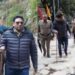 स्वास्थ्य सचिव पैदल पहुंचे केदारनाथ, लिया स्वास्थ्य व्यवस्थाओ का जायजा
