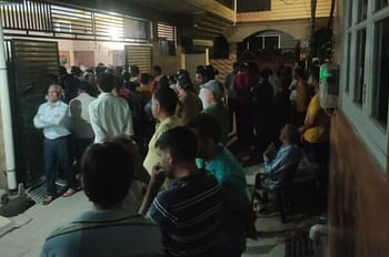 केदारनाथ हेलीकाप्टर दुर्घटना:बेटे का शव देख चीखने लगी गुमसुम बैठी मां