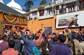 मां यमुना के मायके पहुंचे सीएम धामी, आज खुलेंगे गंगोत्री-यमुनोत्री धाम के कपाट