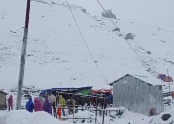 निचले इलाकों में झमाझम बारिश,चारों धामों समेत पहाड़ी इलाकों में बर्फबारी का ऑरेंज अलर्ट