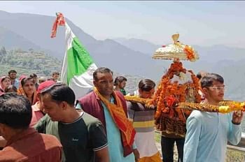 अपने धाम के लिये रवाना हुई चतुर्थ केदार रुद्रनाथ की उत्सव डोली, 20 मई को खुलेंगे मंदिर के कपाट