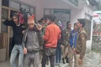 Hemkund Sahib Yatra: यात्रा पर आए पंजाब के श्रद्धालु की मौत, घांघरिया से आते समय तबीयत हुई थी खराब