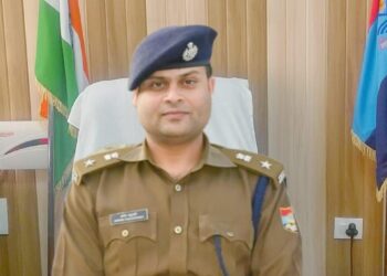 पुरोला प्रकरण मे एसपी ने की आमजन से शान्ति व क़ानून व्यवस्था बनाये रखने की अपील