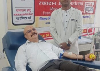 विश्व रक्तदाता दिवस पर स्वास्थ्य विभाग द्वारा आयोजित शिविर में 25 लोगों ने किया रक्तदान