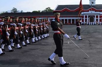 IMA POP 2023: सरहद की निगहबानी को तैयार देश के भावी सैन्य अफसर, शानदार परेड का किया प्रदर्शन