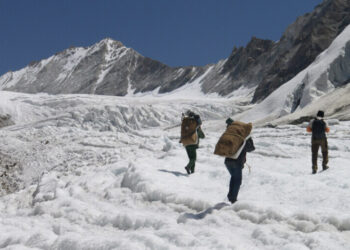 गाइड का शव लेने के लिए एसडीआरएफ का दल रवाना