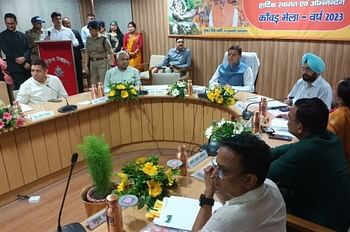 Kanwar Yatra 2023: सीएम धामी ने की कांवड़ यात्रा की तैयारियों की समीक्षा बैठक, कहा-पिछले साल का टूटेगा रिकॉर्ड