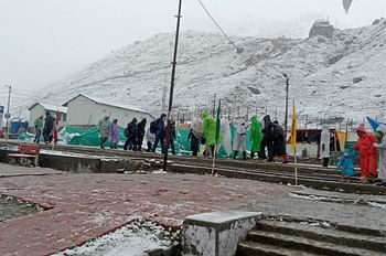 दर्शन कर लौट रहा यूपी का श्रद्धालु मंदाकिनी नदी के तेज बहाव बहा, पुलिस खोजबीन जुटी