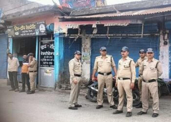 समुदाय विशेष के खिलाफ उत्तरकाशी में विरोध तेज,बीजेपी नेता ने भी परिवार सहित छोड़ा शहर