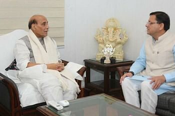 रक्षामंत्री राजनाथ सिंह से  सीएम धामी ने की मुलाकात