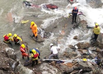 गौरीकुंड हादसा चौथे दिन भी जारी रहा 20 लापता लोगों का रेस्क्यू सर्च अभियान