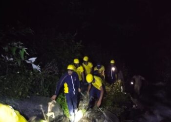 जोशीमठ के पास यहां गहरी खाई में गिरी ऑल्टो कार, 5 लोग थे सवार, 1 की मौके पर ही दर्दनाक मौत