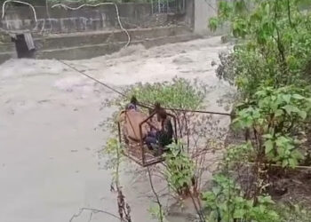 हाइड्रो पावर लिमिटेड प्लांट मे फसे दो कर्मी, चमोली पुलिस ने ऐसे बचाई जान