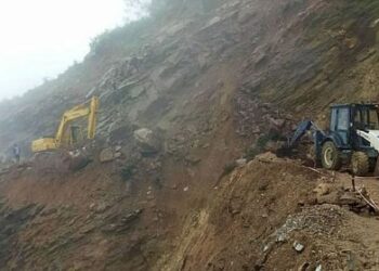 ऋषिकेश-गंगोत्री हाईवे दूसरे दिन भी बंद, रातभर से जारी बारिश का सिलसिला