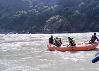 15 सितंबर से शुरू नहीं हो सकेगी राफ्टिंग, बढ़ रहा गंगा का जलस्तर, पानी भी मटमैला