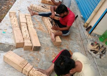 तृतीय केदार भगवान तुंगनाथ में छतरी का जीर्णोद्धार शुरू